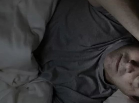 Вторую ночь болит голова