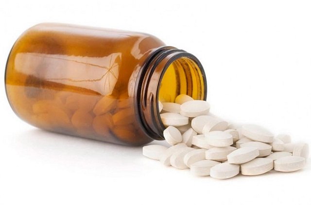 Медикаменты – первый вариант излечения от болезни. И чаще всего свою эффективность этот вариант более чем доказывает