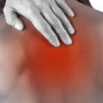 Болит посередине грудной клетки и отдает в спину что это может быть