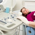 От чего болит спина в области почек